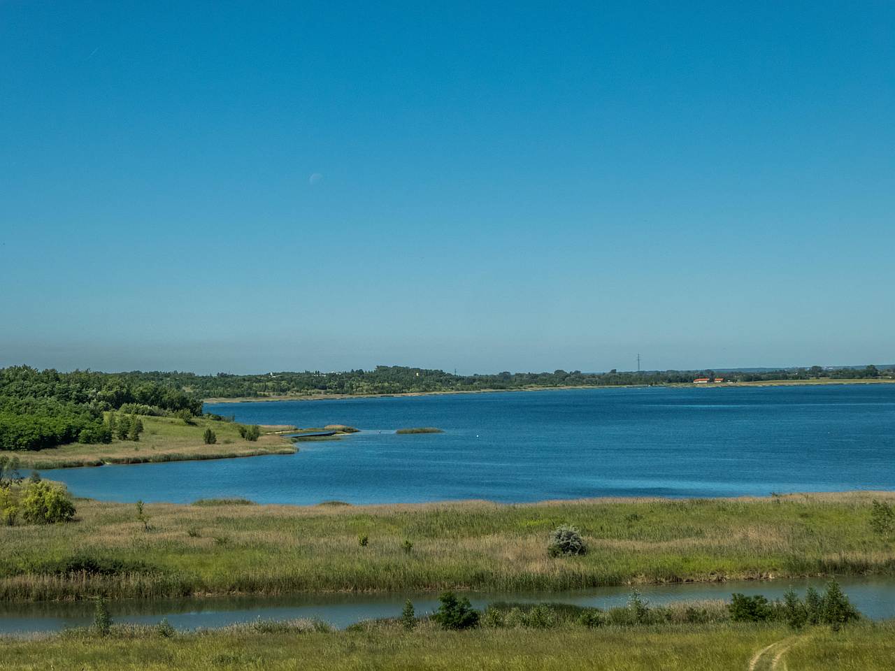 Nad Jezioro Tarnobrzeskie